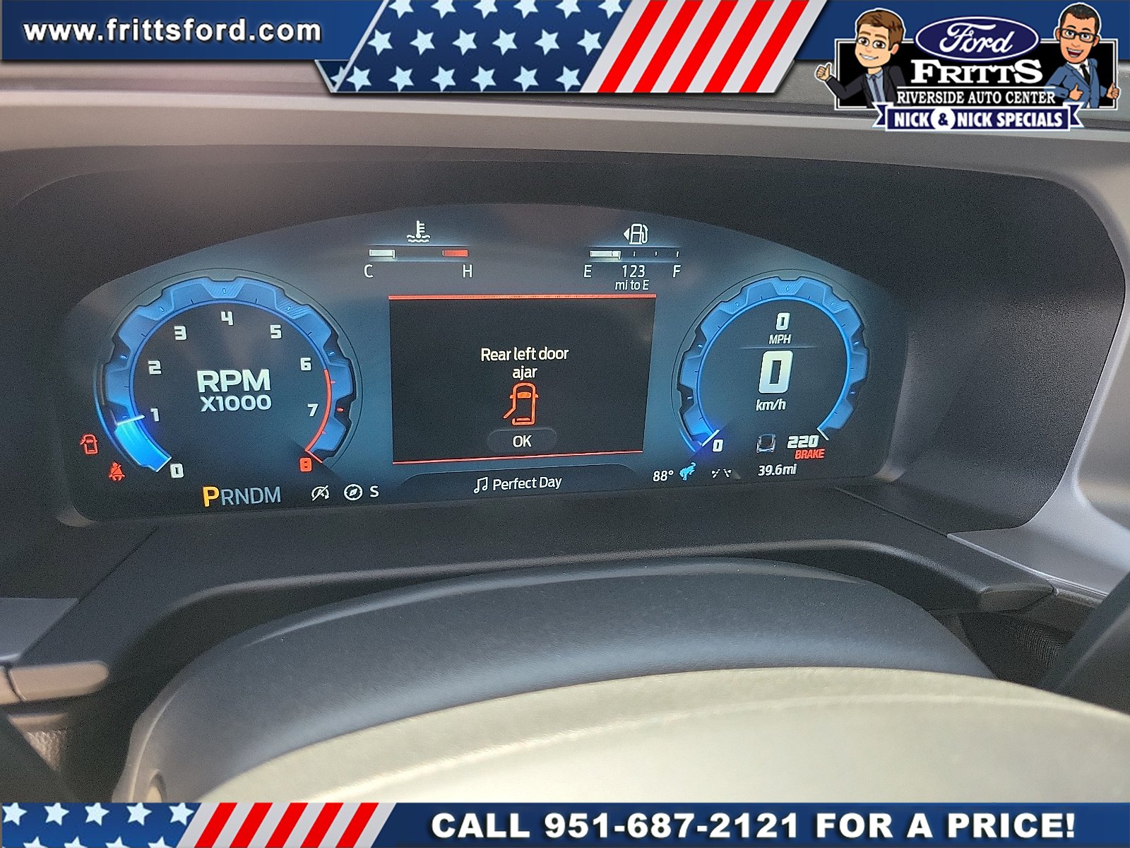 New 2026 Ruby Red Metallic Tinted Clearcoat Ford Badlands® image 7