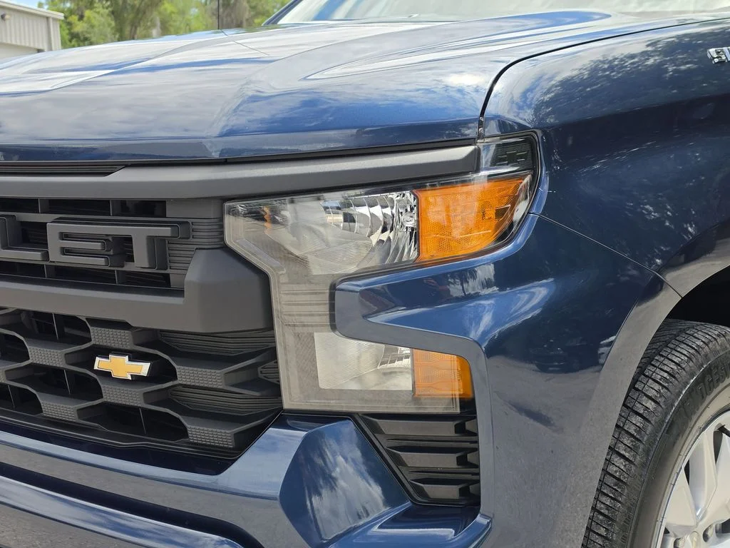 Certified Used 2022 Blue Metallic Chevrolet  image 7