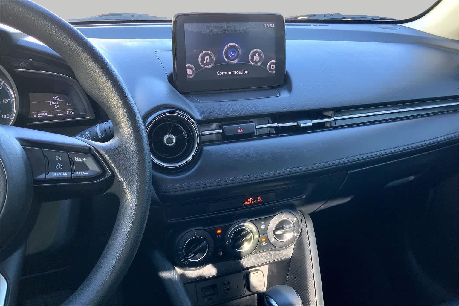 Used 2019 Chromium Toyota LE image 7