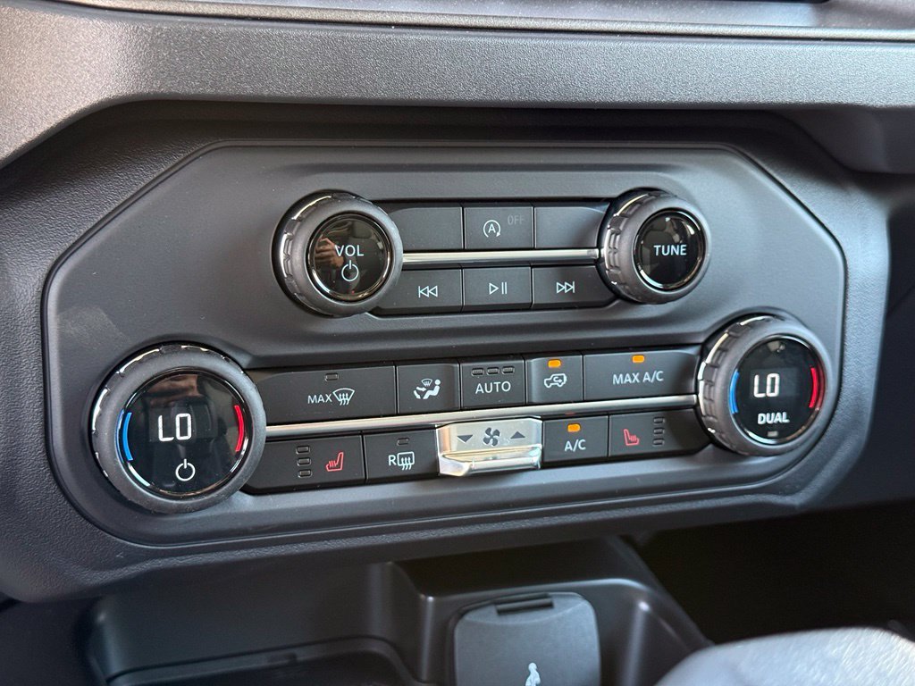 New 2026 Avalanche Gray Ford Big Bend® image 11
