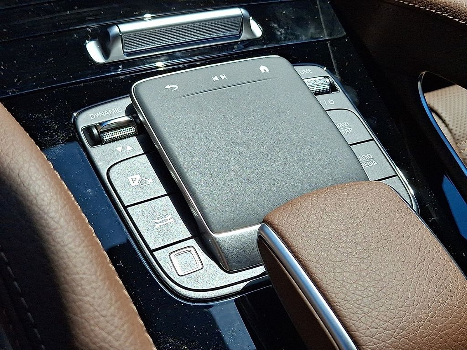 New 2026 Obsidian Black Metallic Mercedes-Benz GLS 450 image 21