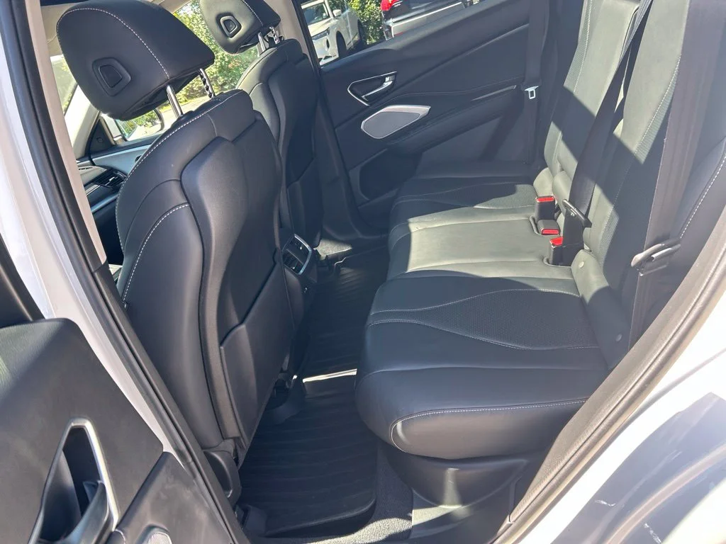 Used 2023 White Acura Technology Package image 22