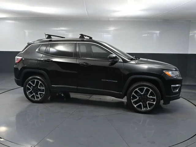 Used 2017 Black Jeep Limited image 3