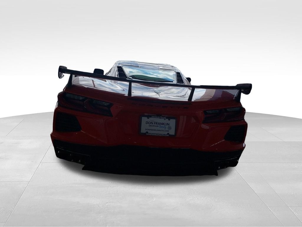 Used 2021 Red Chevrolet Stingray image 4