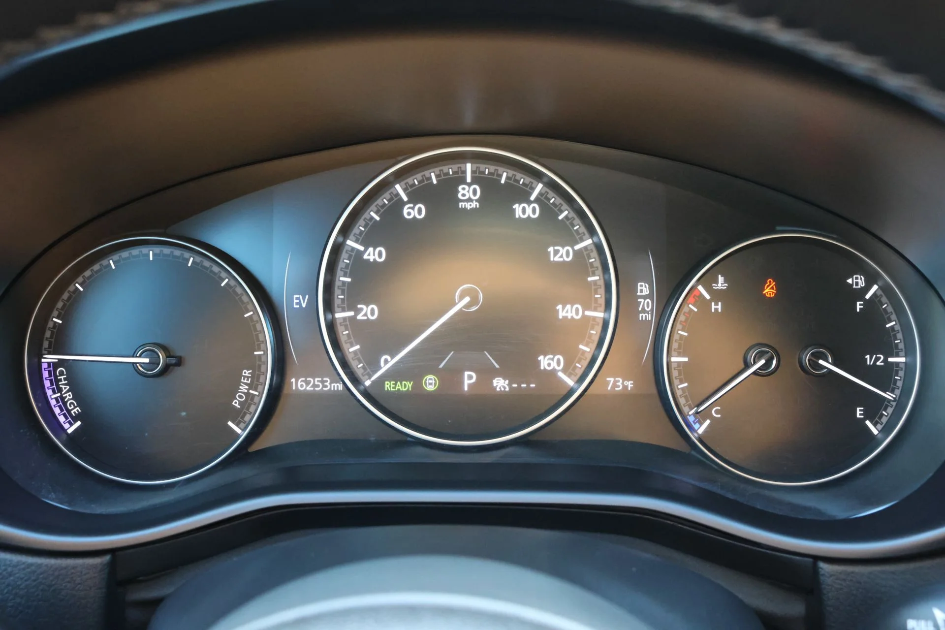 Used 2025 Gray Mazda Premium image 13
