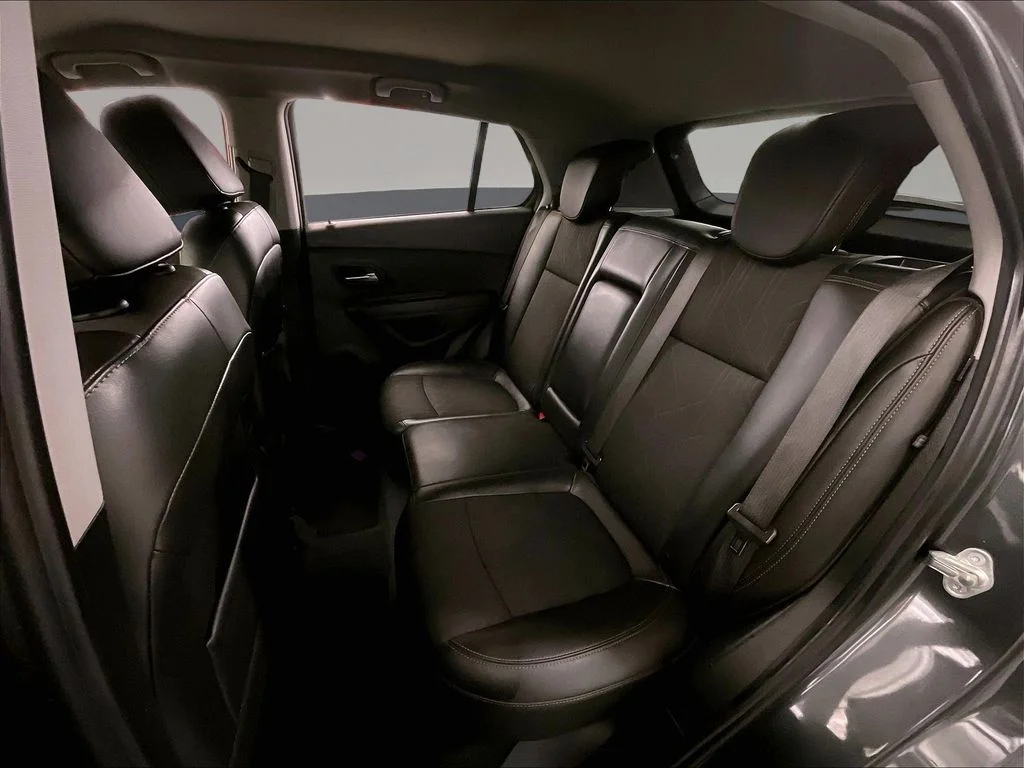 Used 2020 Gray Chevrolet LT image 30