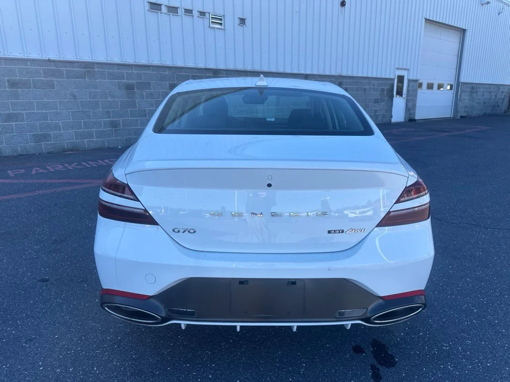 Used 2023 Alta White Genesis 3.3T image 4