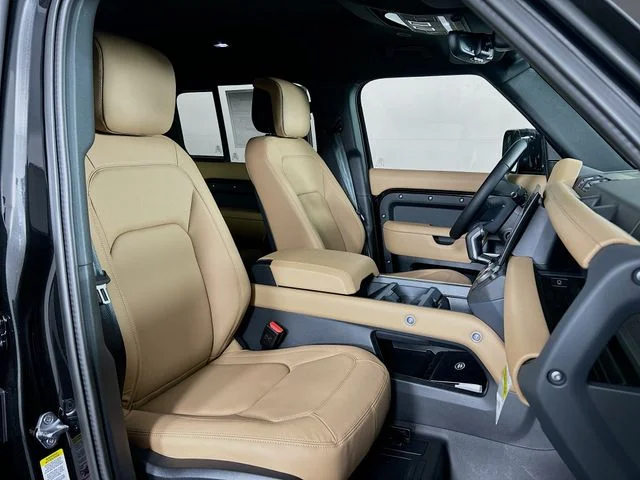 New 2026 Black Land Rover S image 26