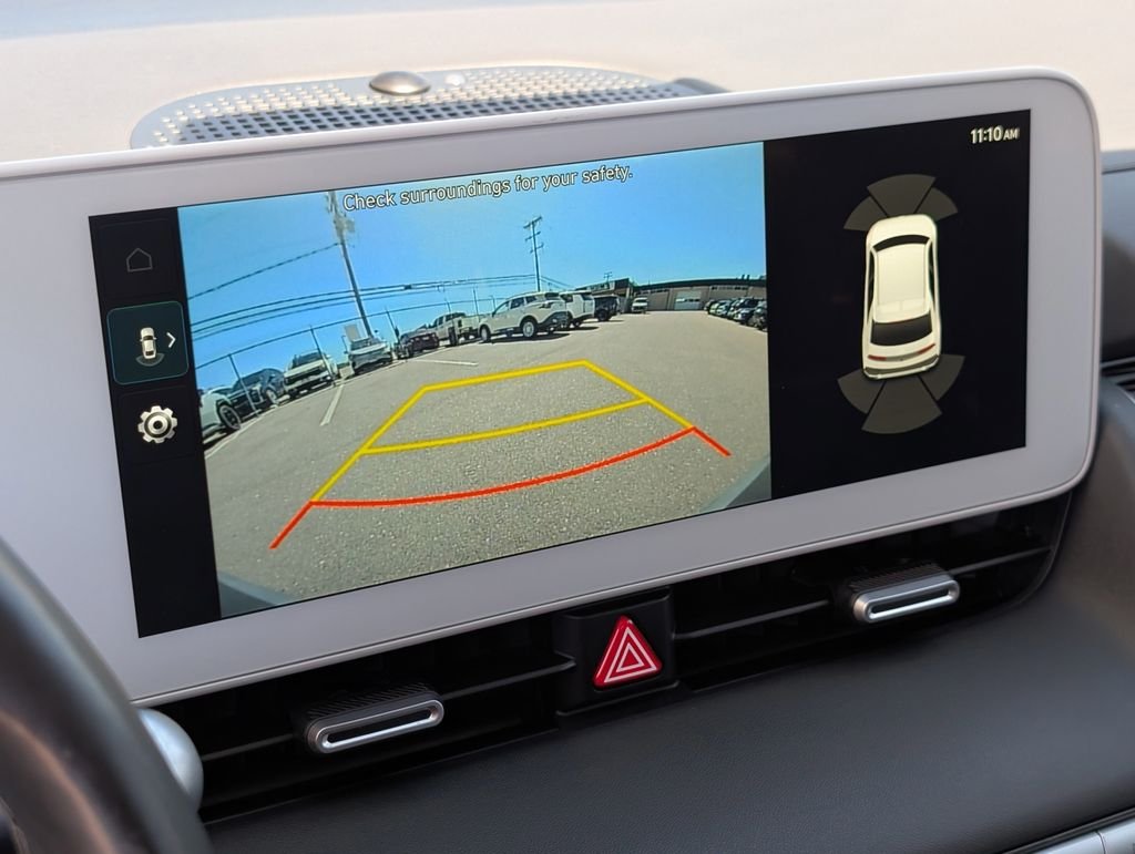 Used 2024 Gray Hyundai SEL image 27