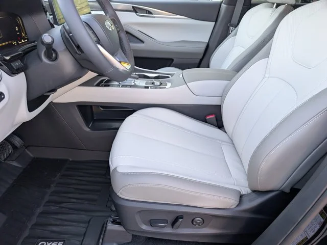 New 2027 BLACK OBSIDIAN INFINITI LUXE image 21
