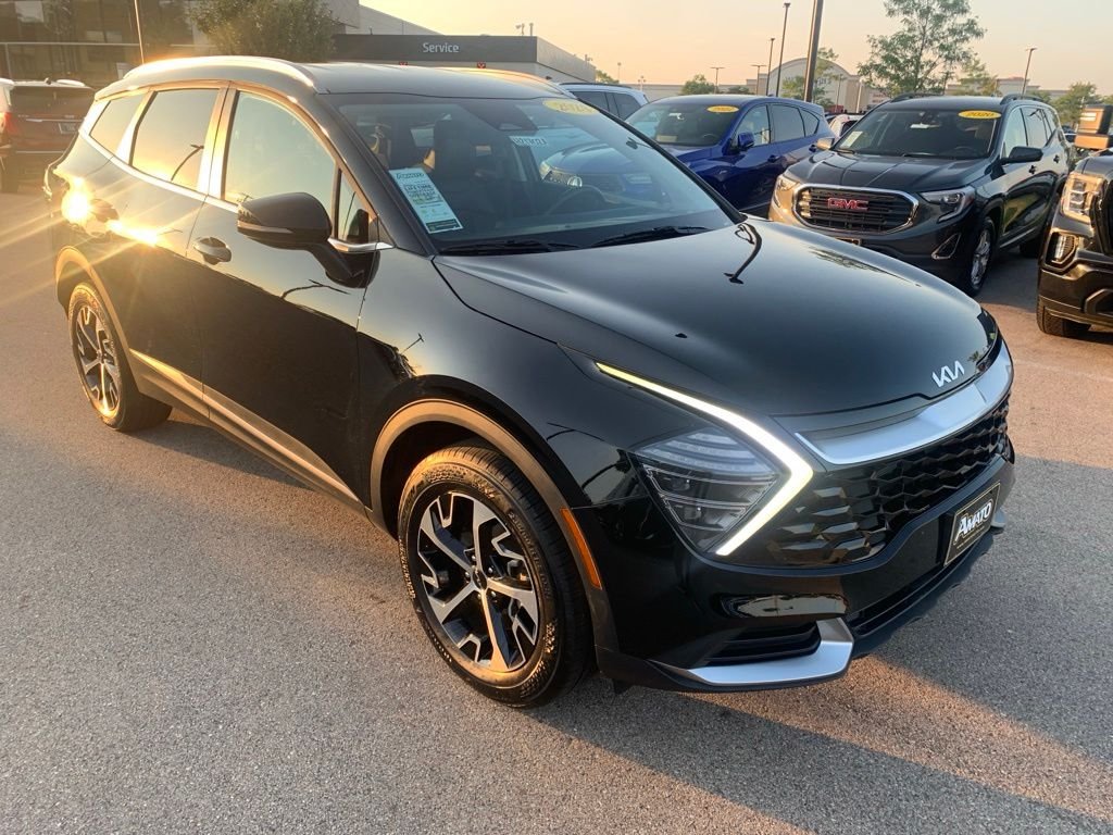 Used 2024 Black Kia EX image 8
