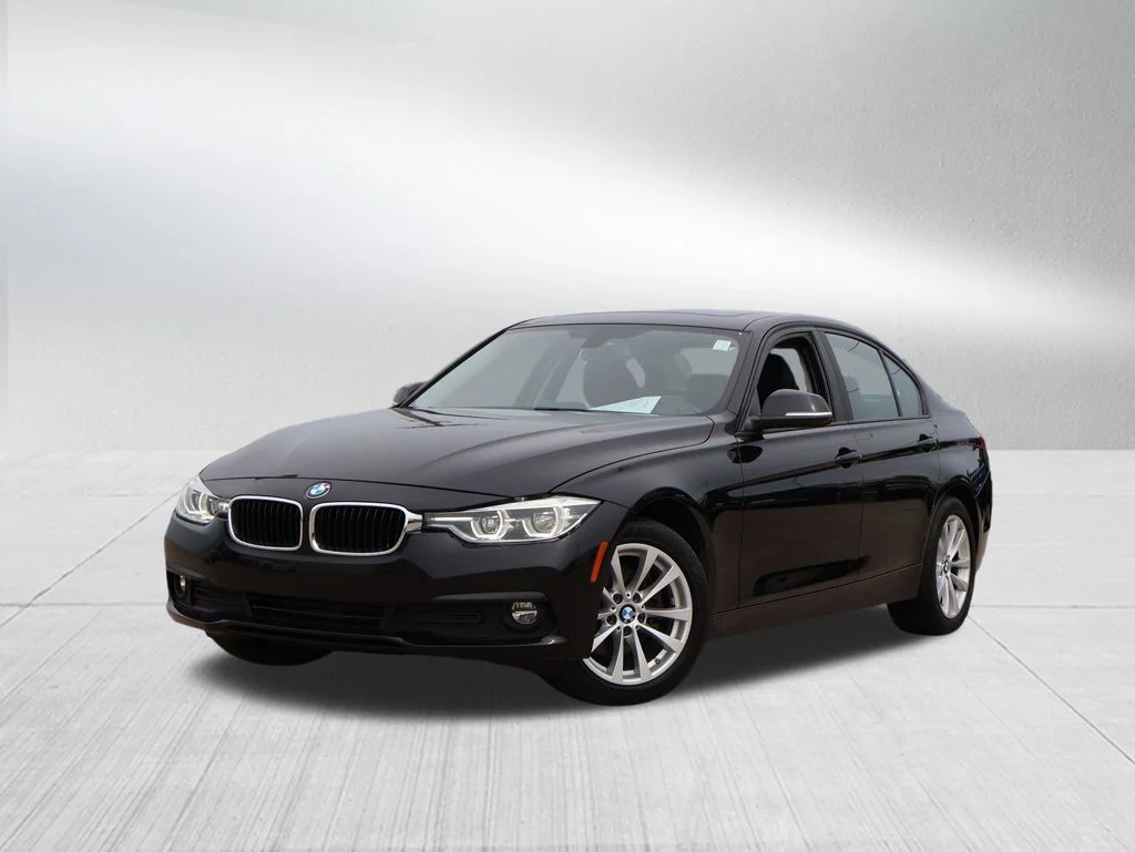 2018 BMW 3 Series 320i xDrive Sedan's photo