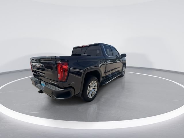 Used 2023 Silver GMC Denali image 8