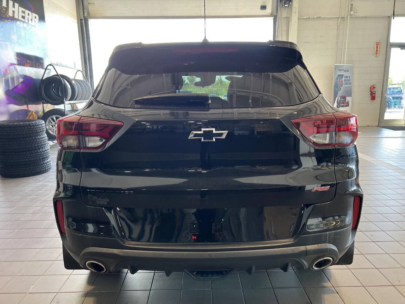 Used 2022 Mosaic Black Metallic Chevrolet RS image 7