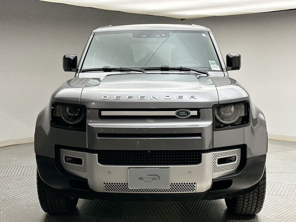 Used 2024 Eiger Gray Metallic Land Rover S image 16