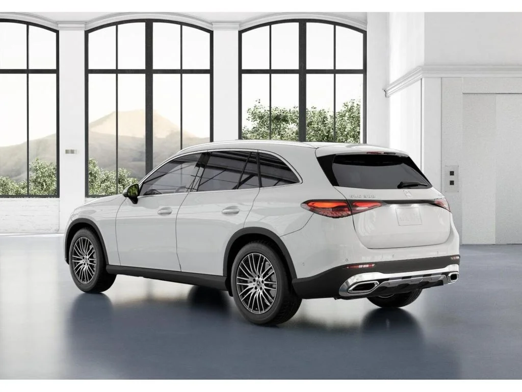 New 2026 White Mercedes-Benz GLC 300 image 29