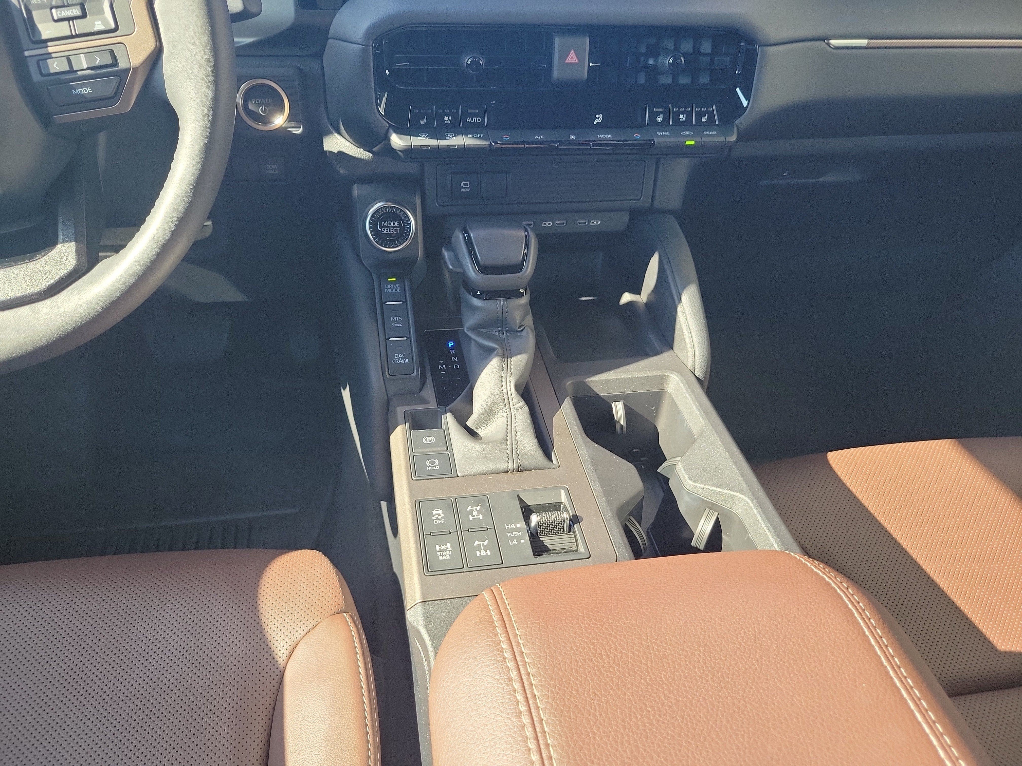 Used 2025 Pearl Toyota Base image 20