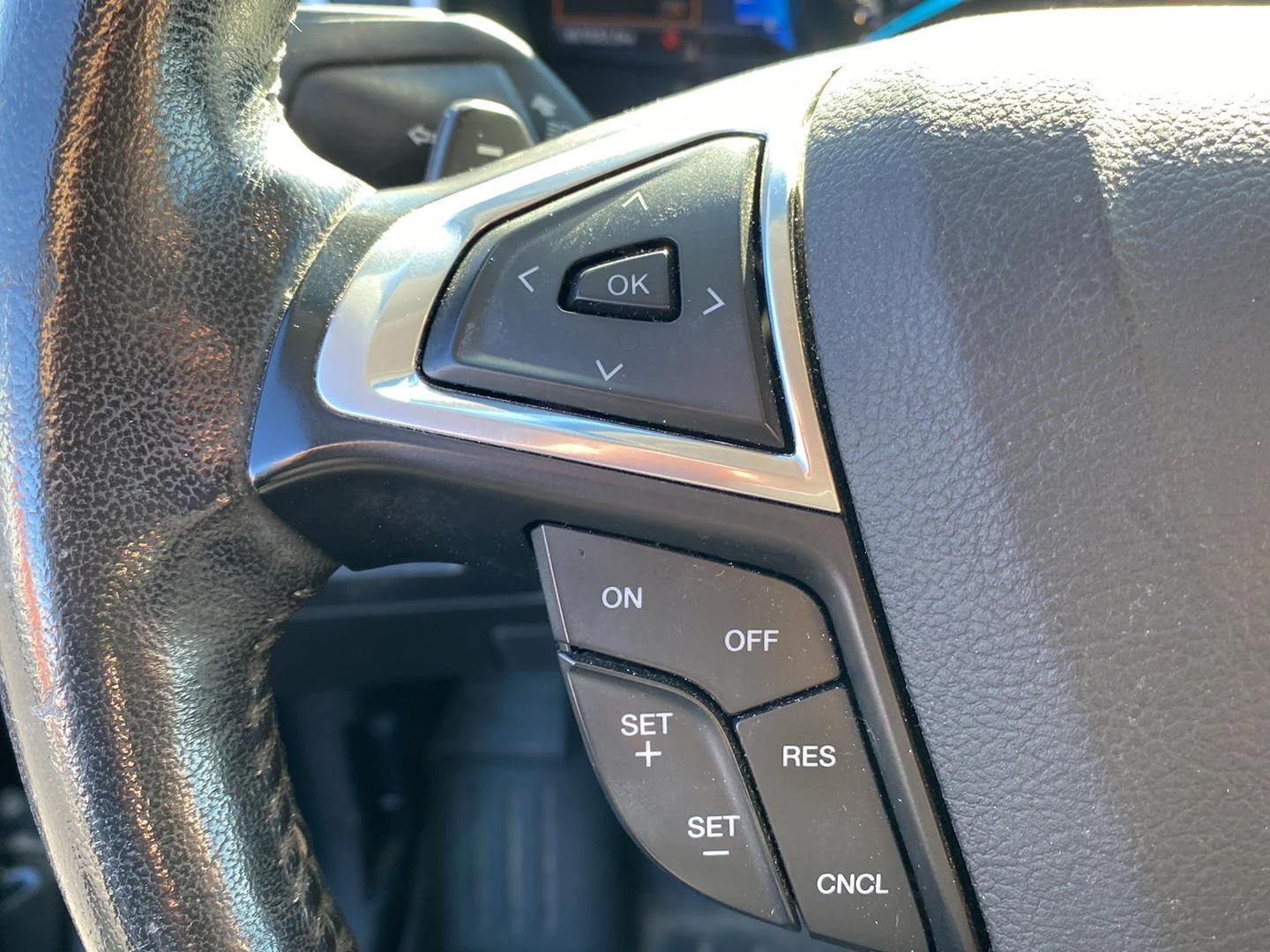 Used 2015 Guard Ford SEL image 18