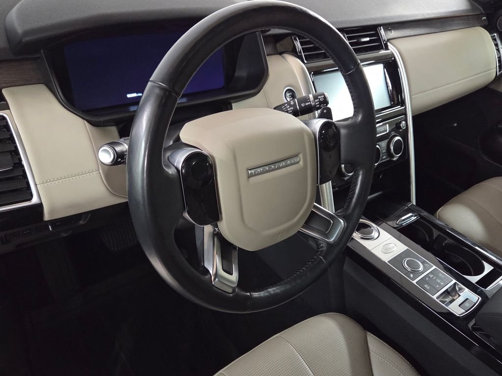 Used 2019 Black Land Rover HSE image 17