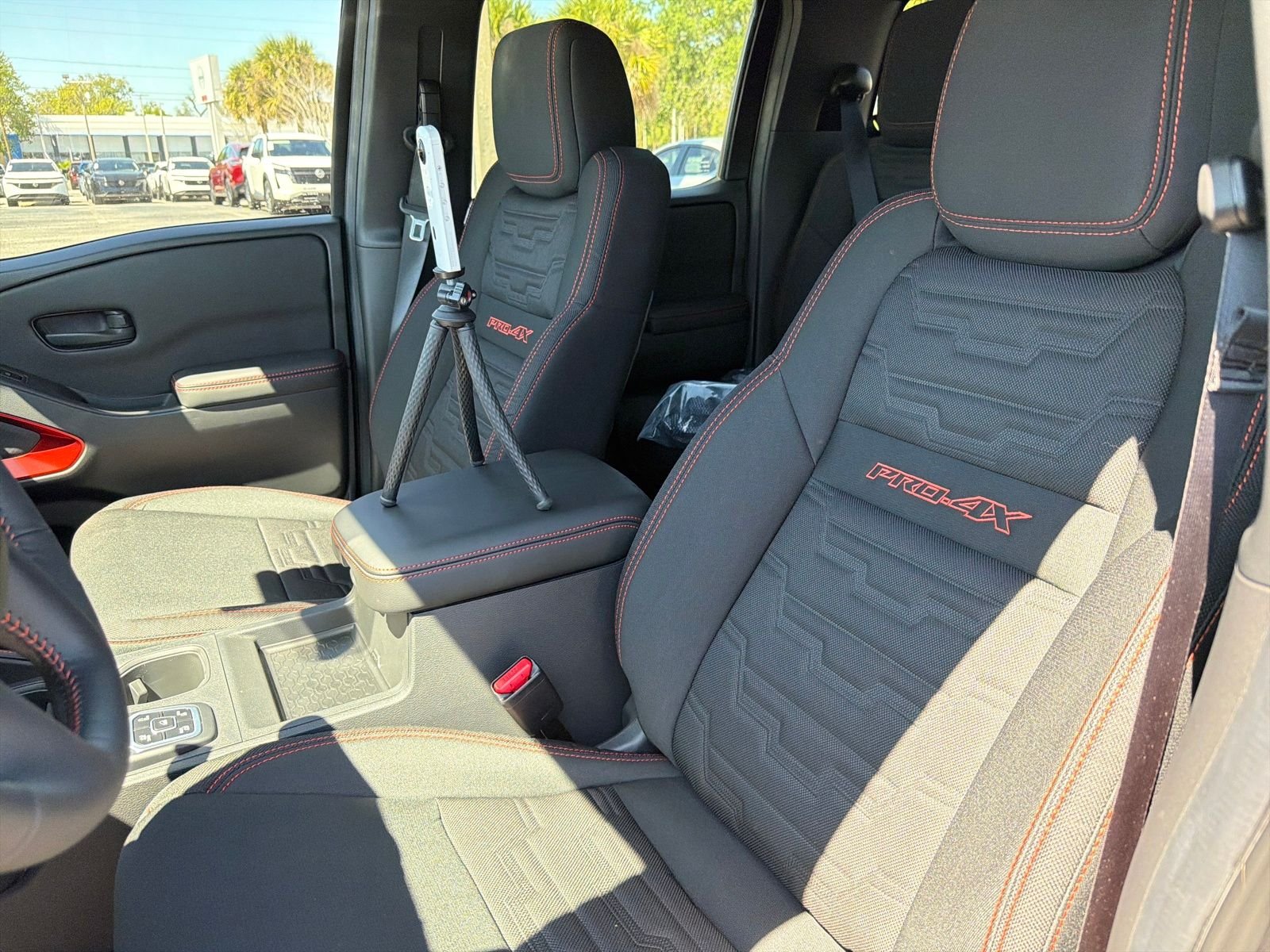 New 2026 Nissan Frontier PRO-4X 4D Crew Cab