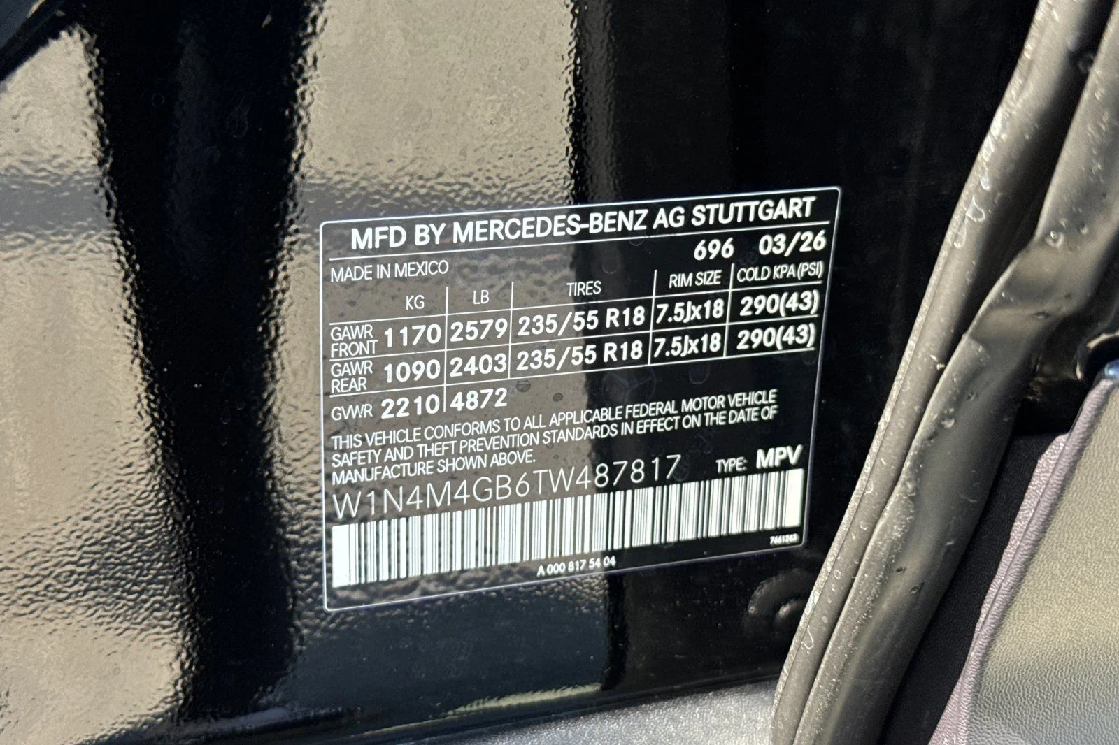 New 2026 Black Mercedes-Benz GLB 250 image 23