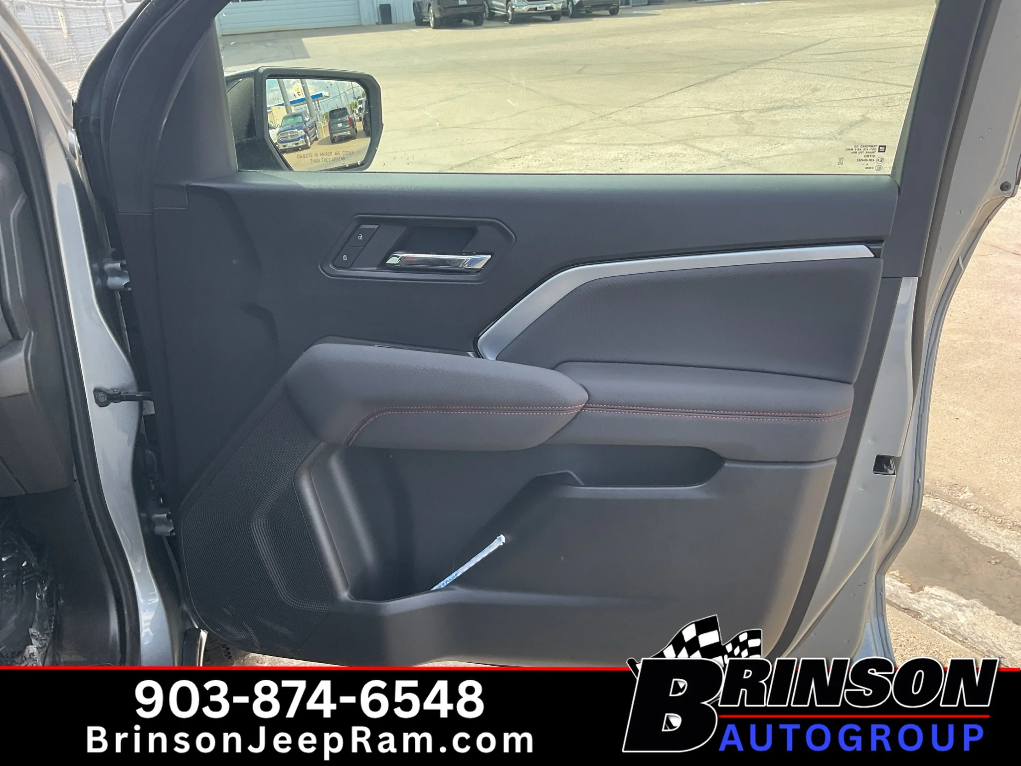 Used 2024 Sterling Gray Metallic Chevrolet 4WD Z71 image 31