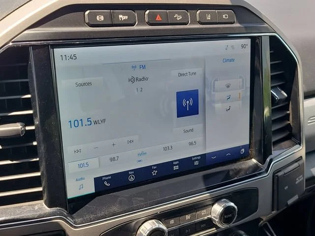 Used 2022 White Ford XL image 31