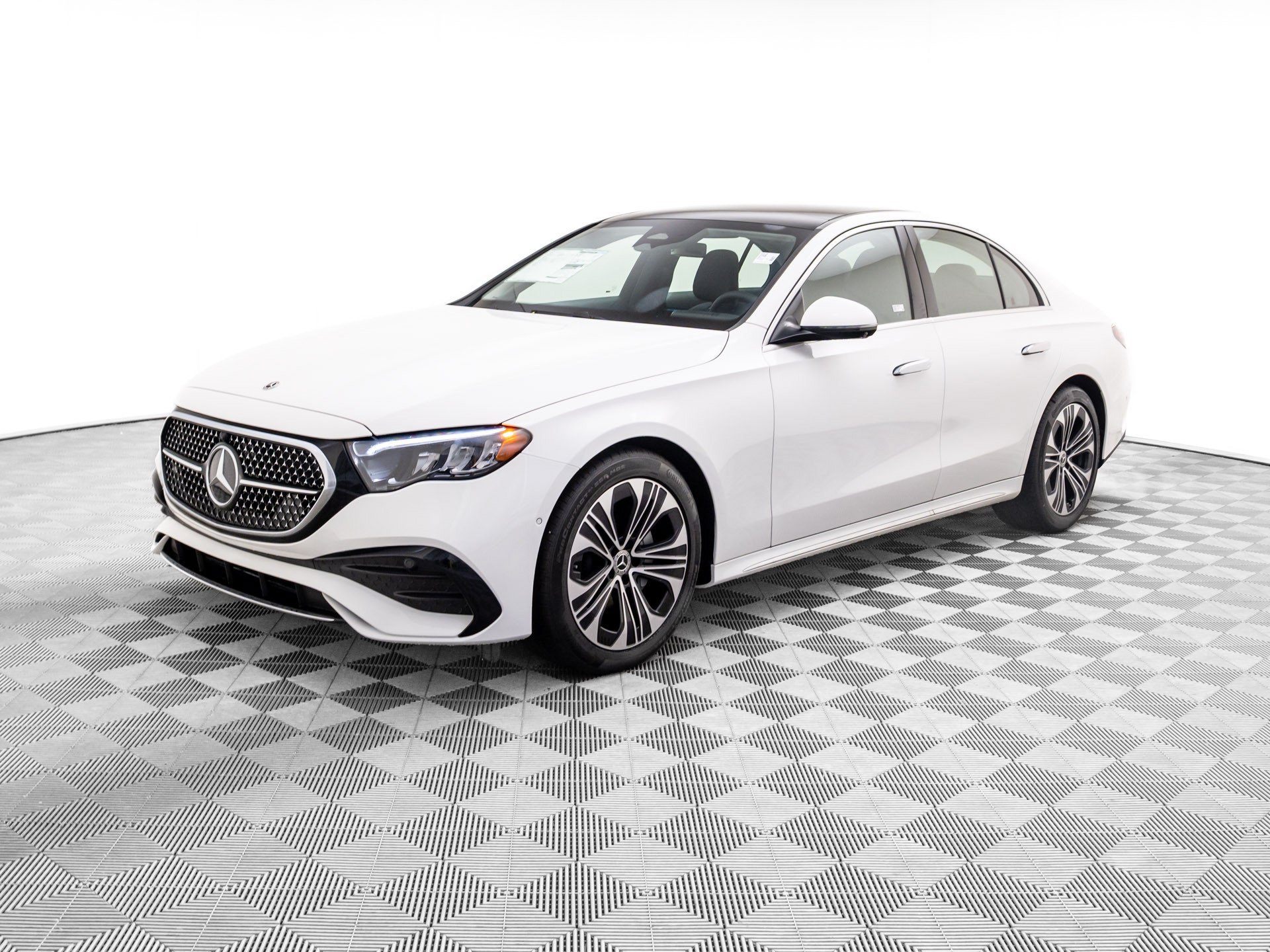 New 2026 White Mercedes-Benz E 350 image 1