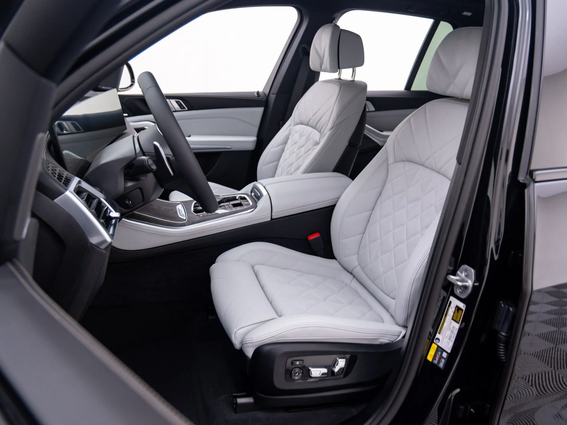 New 2026 Black BMW xDrive50e image 16