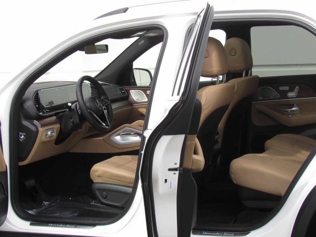 2025 Mercedes-Benz GLE GLE450 - Photo 14