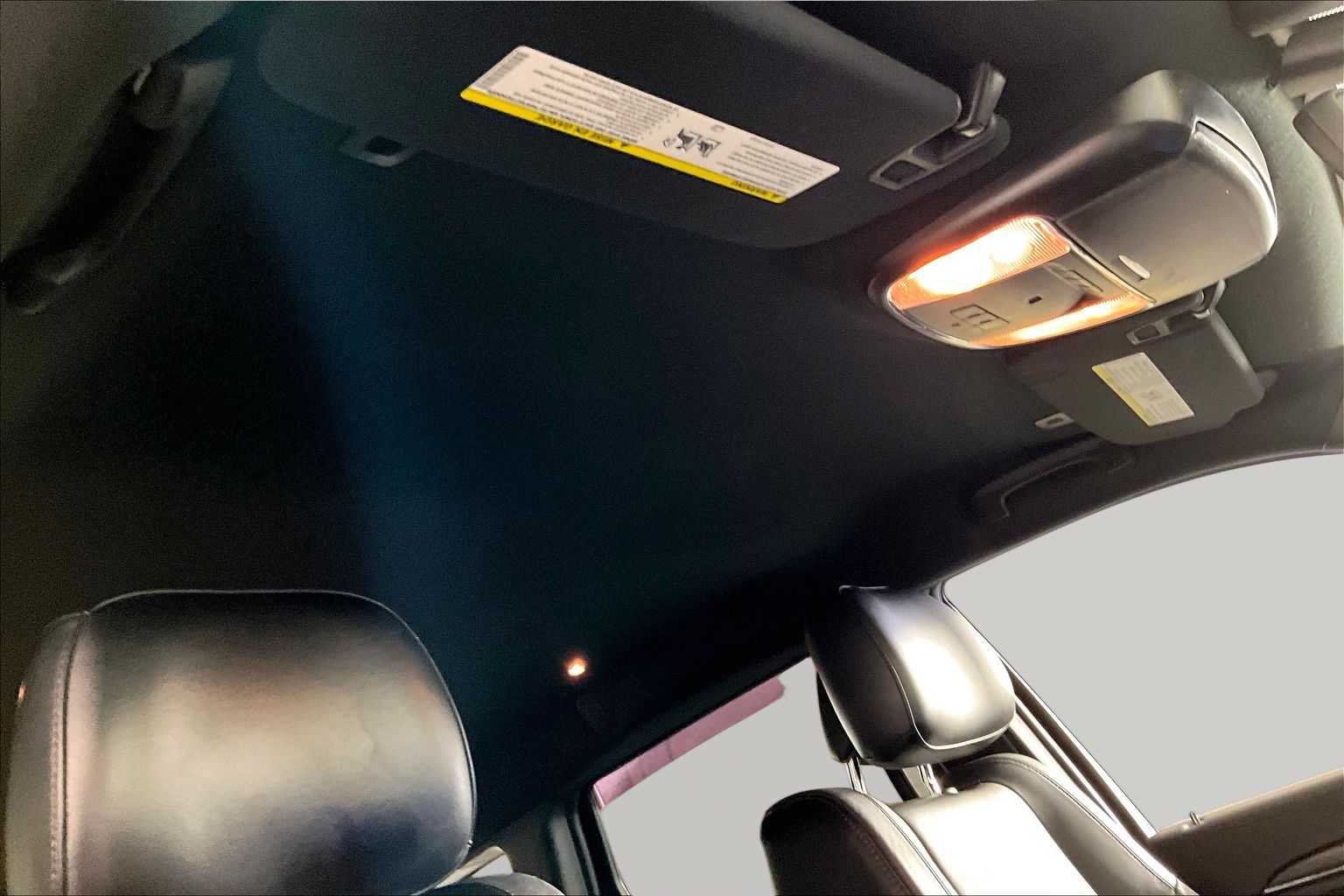 Used 2019 Bright White Clearcoat Jeep Limited image 14