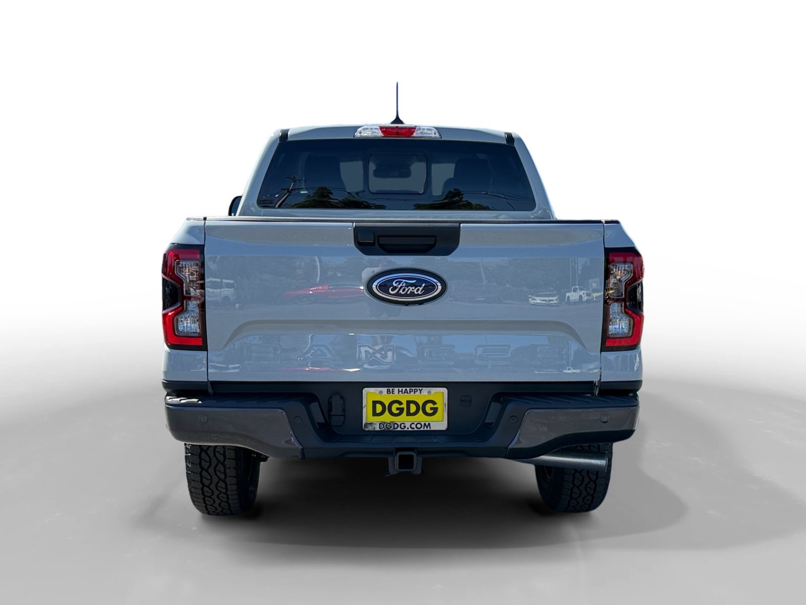 New 2026 Avalanche Ford Lariat® image 4
