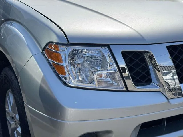 Used 2019 Silver Nissan SV image 5