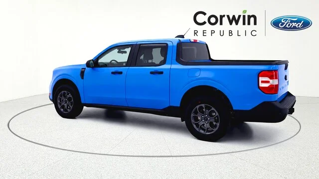 New 2026 Light Blue Ford XLT image 28