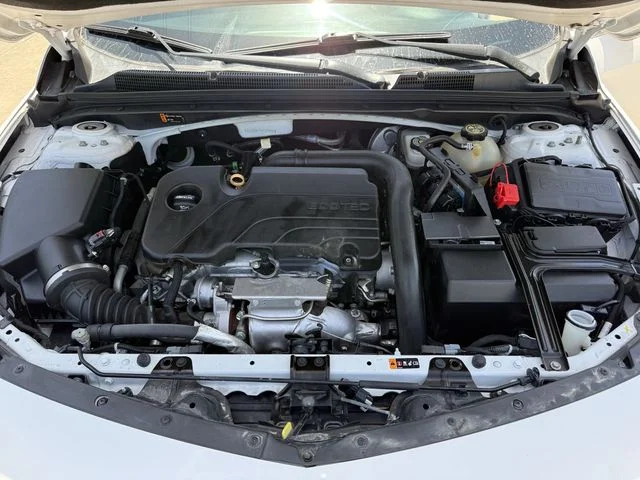 Used 2018 White Chevrolet LT image 25