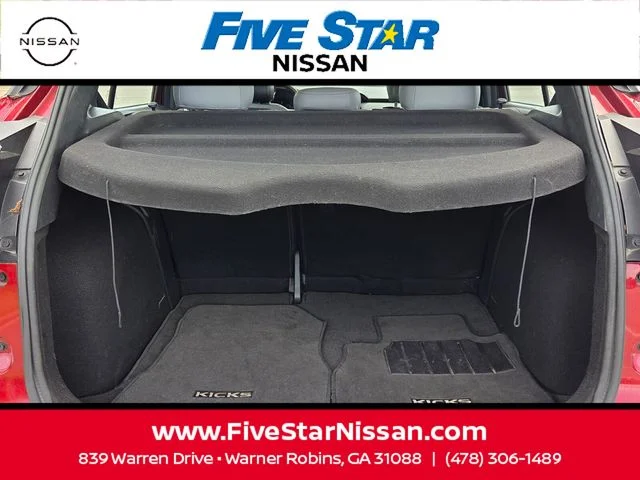Used 2023 Red Nissan SR image 11