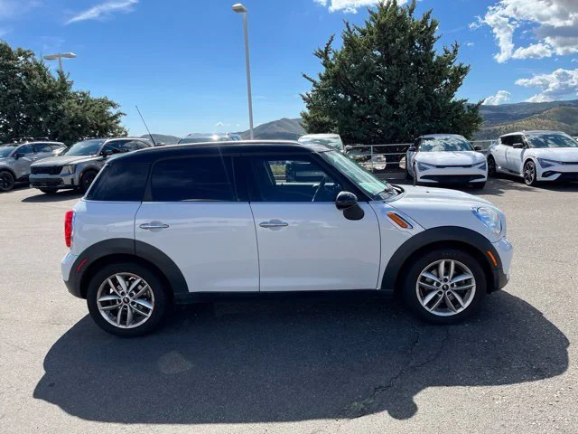 Used 2014 Light White MINI Base image 6