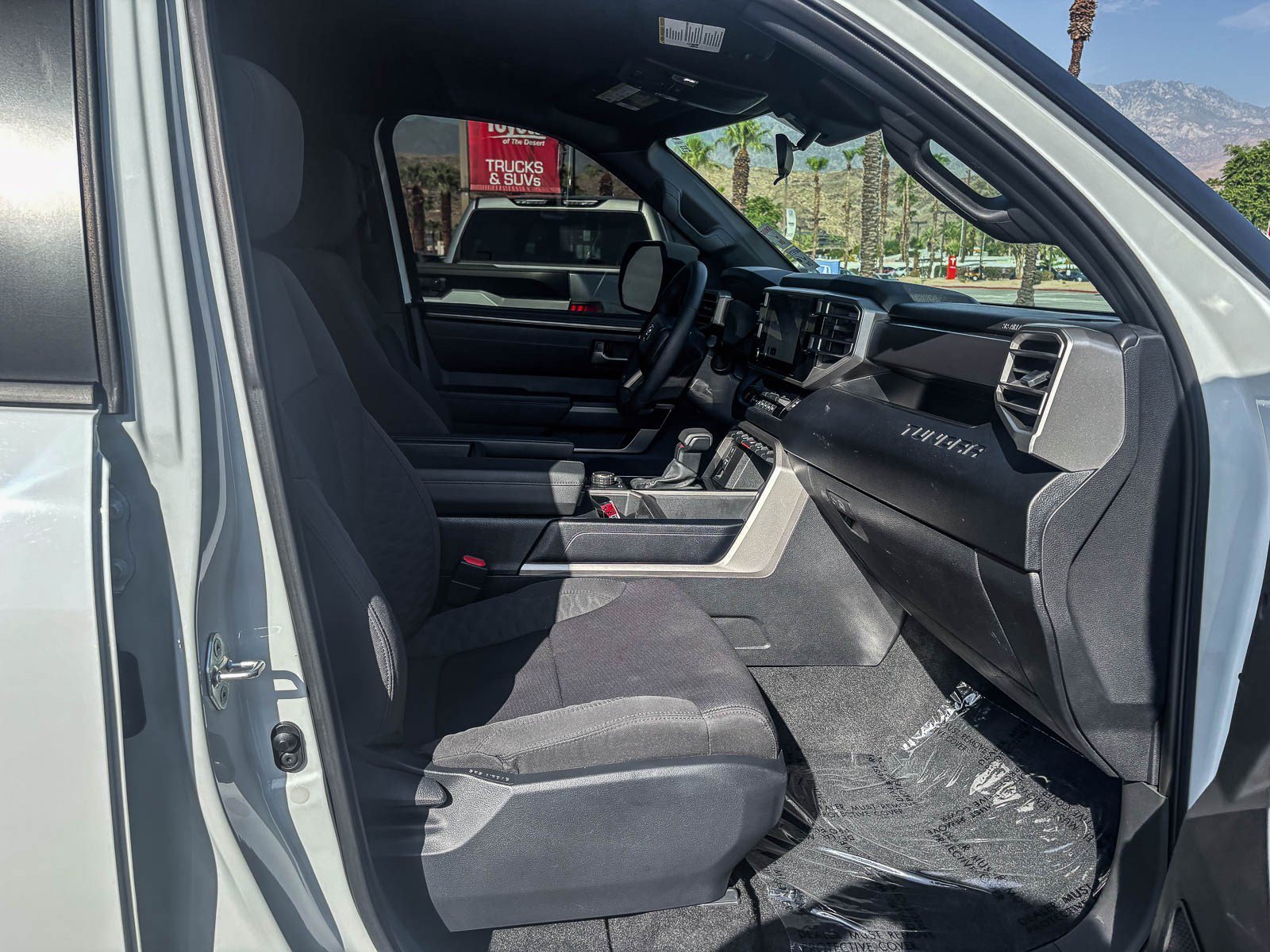 Used 2025 Ice Cap Toyota SR5 image 19