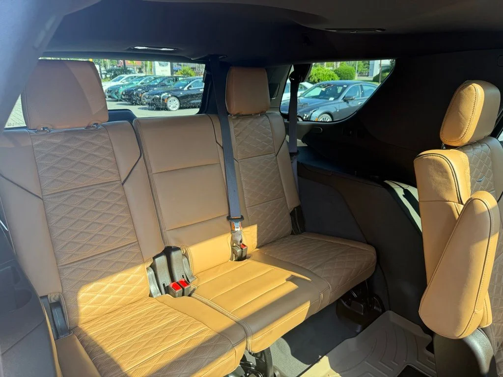 Used 2022 Red Cadillac Premium Luxury image 17