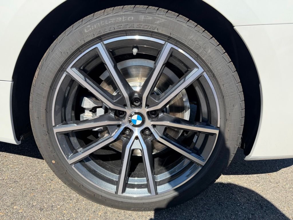 New 2027 Mineral White Metallic BMW 430i xDrive image 5