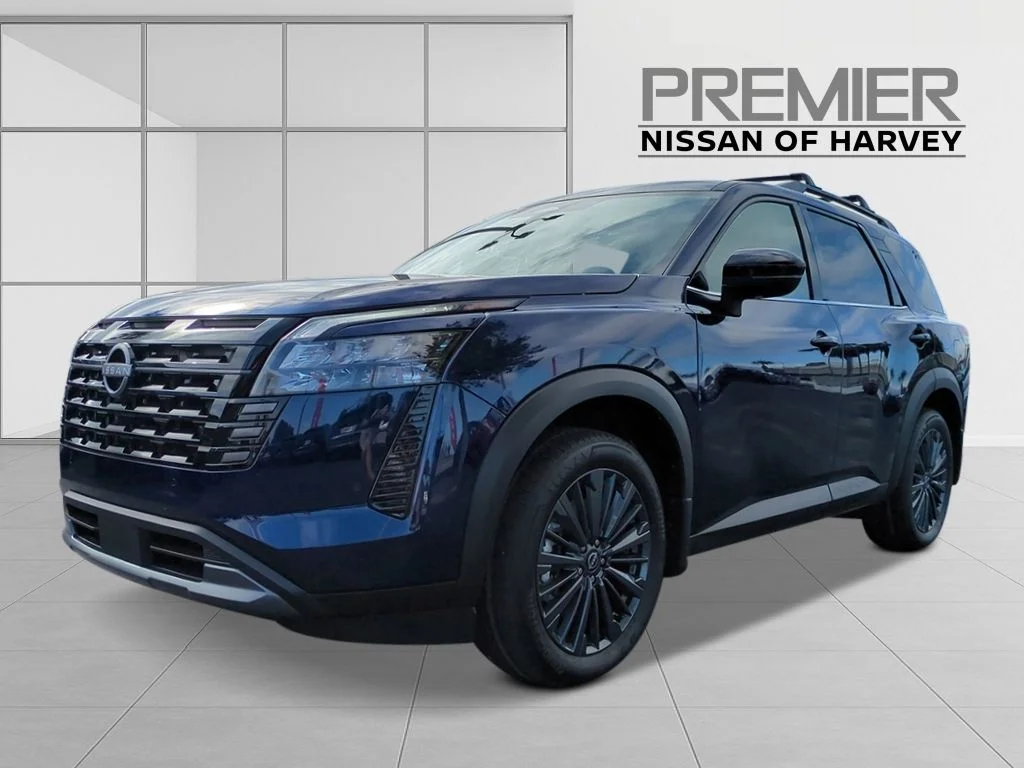 2026 Nissan Pathfinder SL 2WD's photo