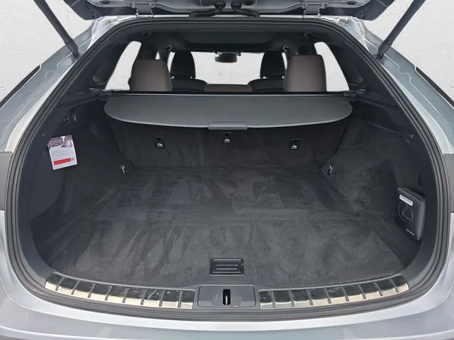 Used 2023 Iridium Lexus 350h Luxury image 12