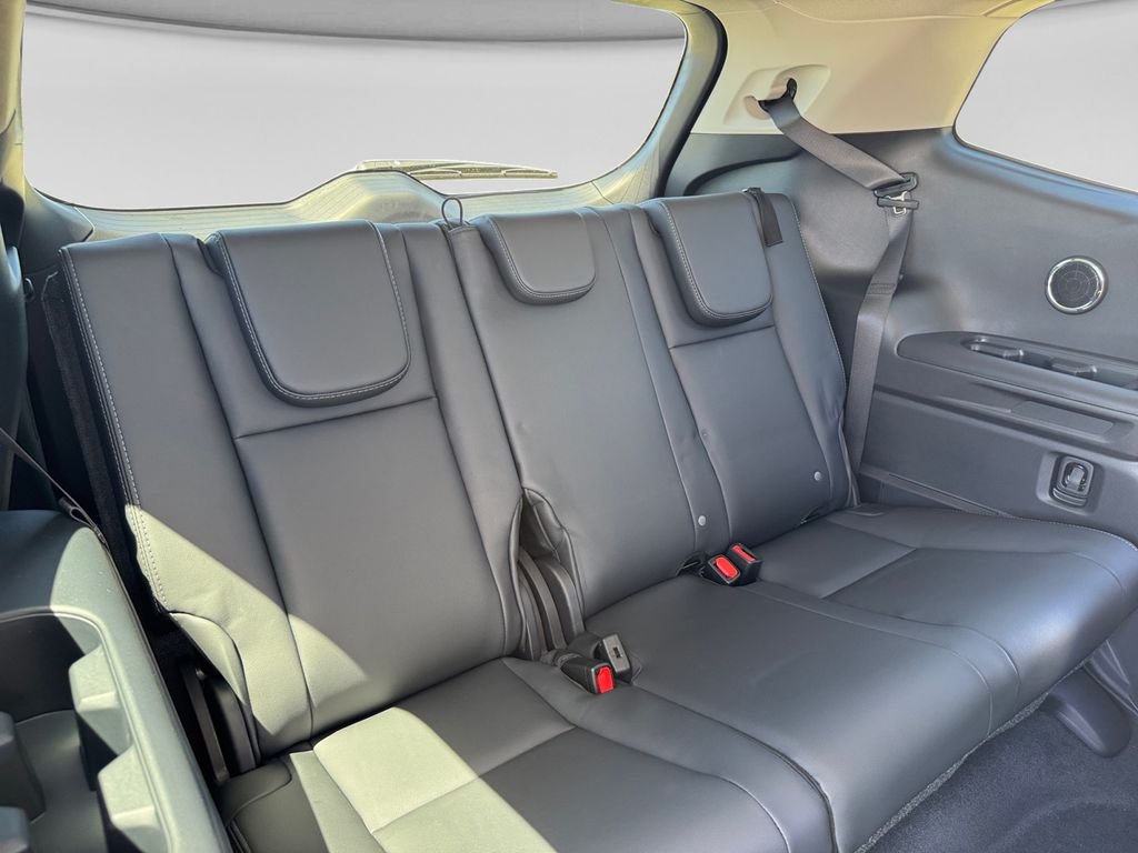New 2026 AUTUMN GREEN METALLIC Subaru Limited 7-Passenger image 27