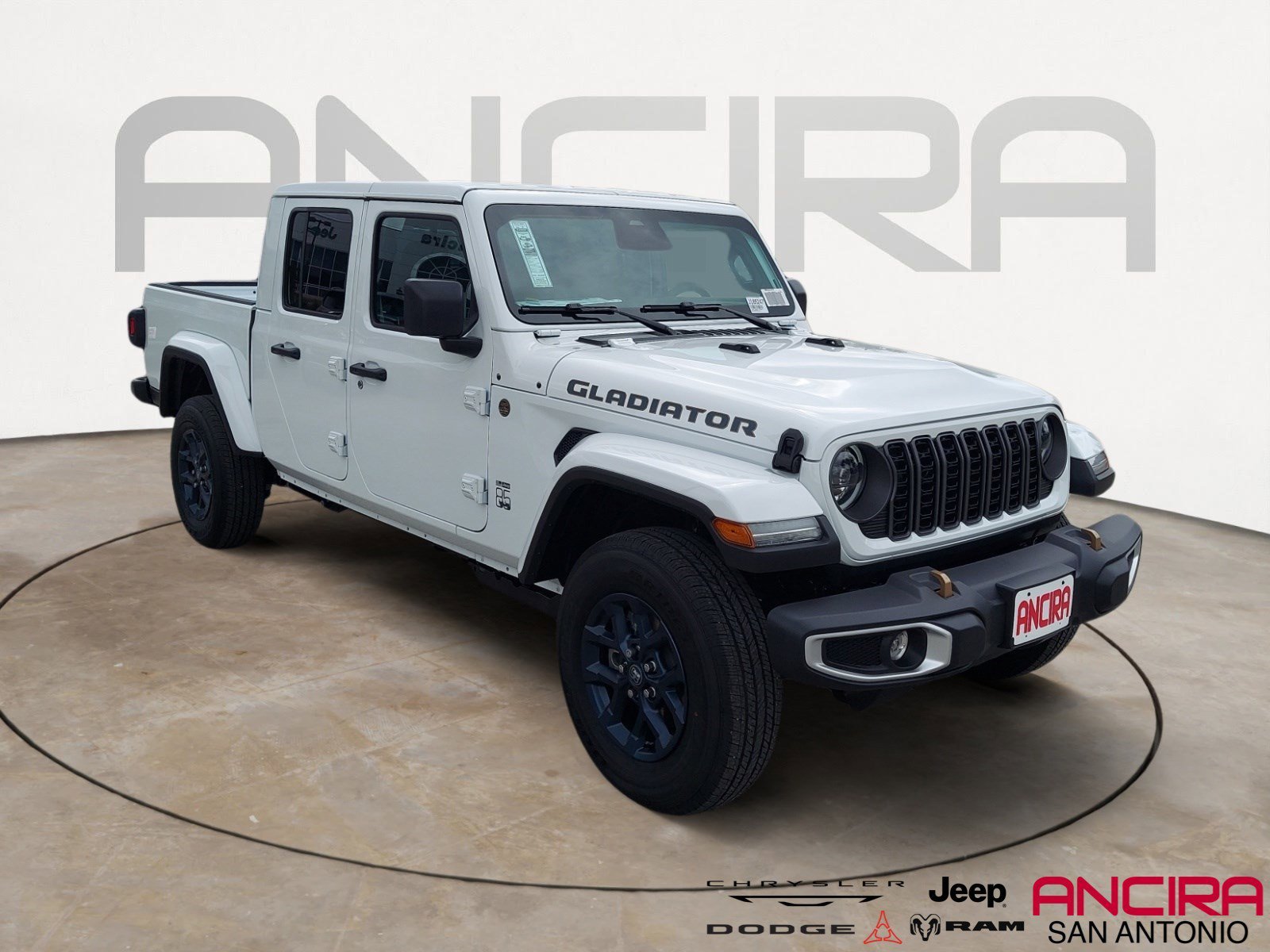 2026 Jeep Gladiator 85th Anniversary Edition Auto's photo
