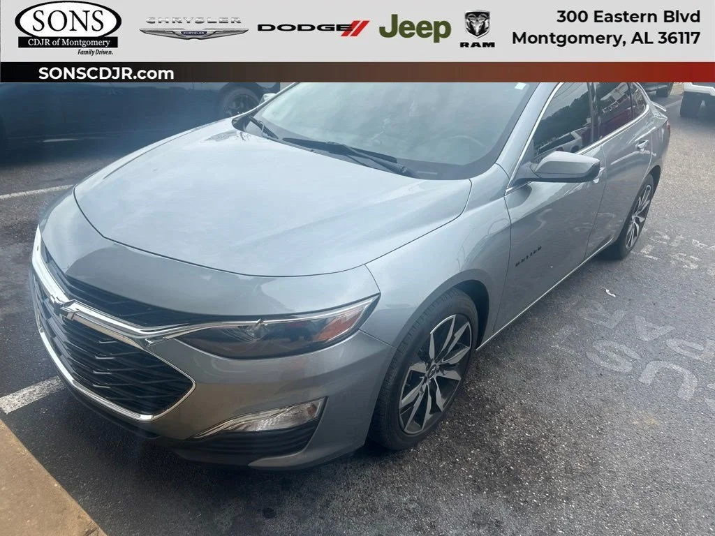 Used 2025 Sterling Gray Metallic Chevrolet RS image 1