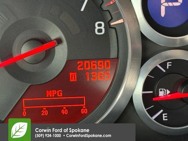 Used 2009 Black Obsidian Nissan Premium image 4