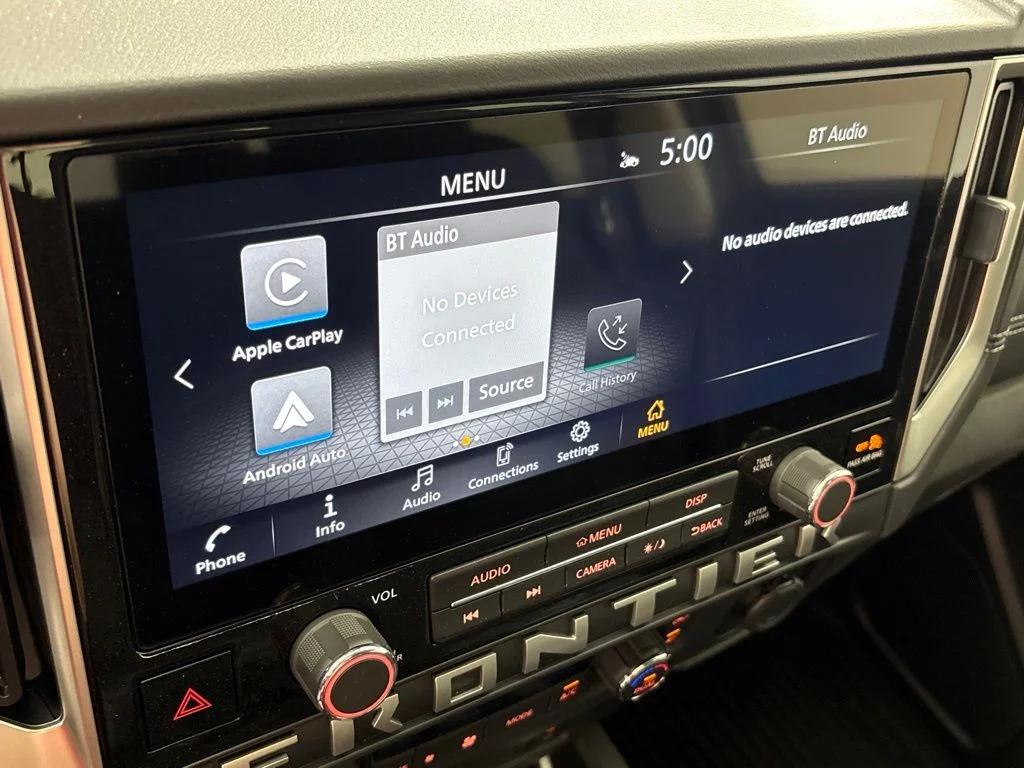 New 2026 Super Black Nissan Crew Cab SV image 32