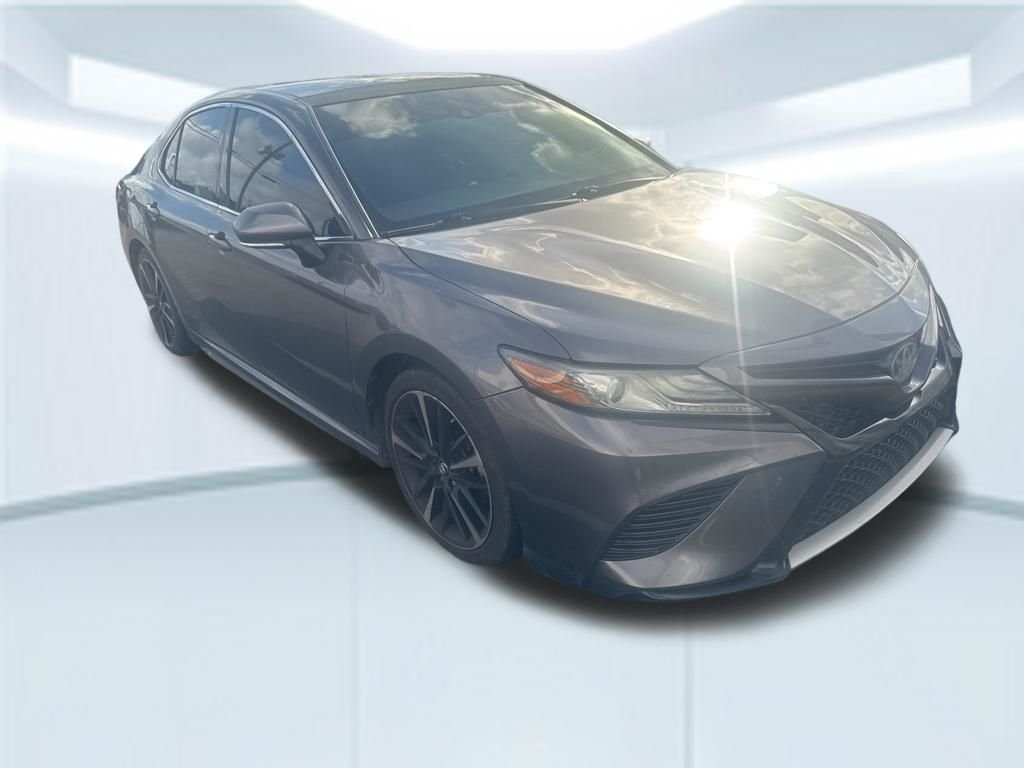 Used 2019 Gray Toyota XSE image 6