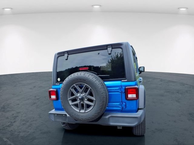 Used 2024 Blue Jeep Sport S image 14