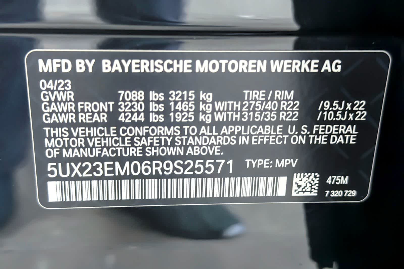 Used 2024 Black Sapphire Metallic BMW xDrive40i image 30